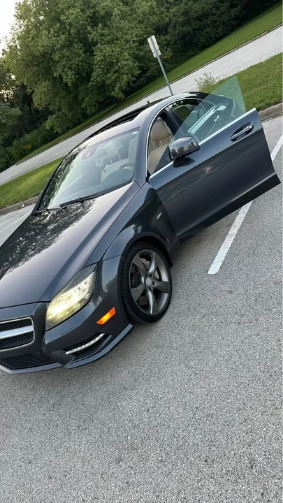 2012 Mercedes-Benz C218 CLS-Class - Image 8 of 10