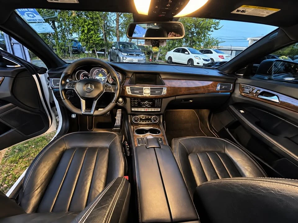 2012 Mercedes-Benz C218 CLS-Class - Image 12 of 16