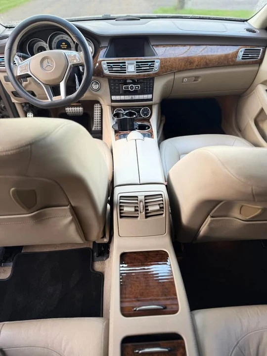 2012 Mercedes-Benz C218 CLS-Class - Image 2 of 4