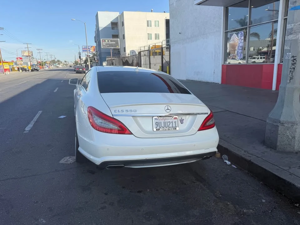 2012 Mercedes-Benz C218 CLS-Class - Image 4 of 10