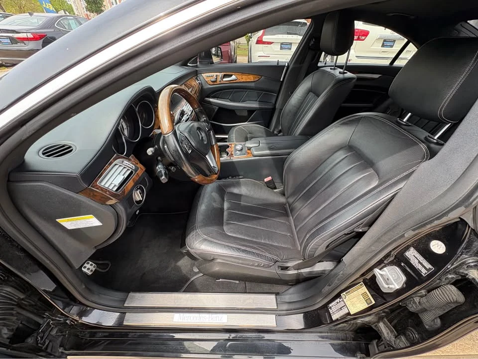 2012 Mercedes-Benz C218 CLS-Class - Image 9 of 20