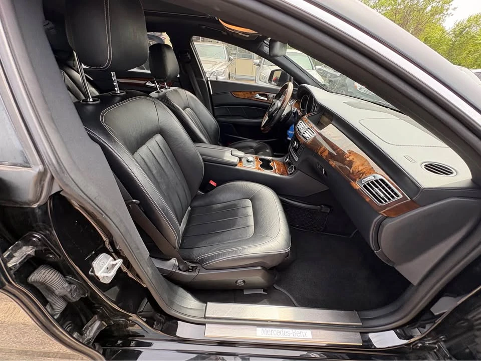 2012 Mercedes-Benz C218 CLS-Class - Image 11 of 20