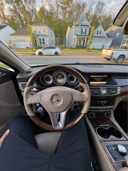 2012 Mercedes-Benz C218 CLS-Class - Image 9 of 18