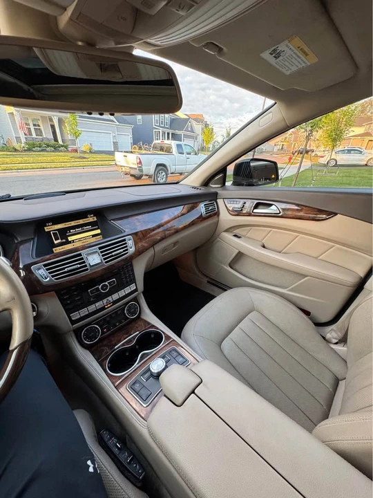 2012 Mercedes-Benz C218 CLS-Class - Image 10 of 18