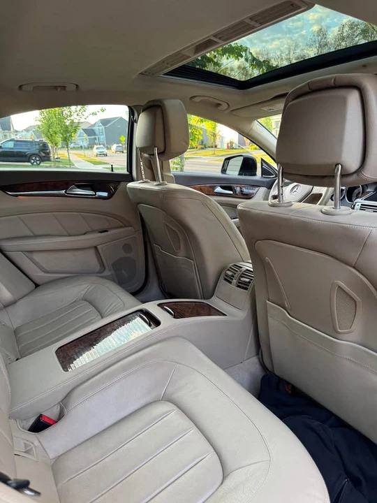 2012 Mercedes-Benz C218 CLS-Class - Image 12 of 18