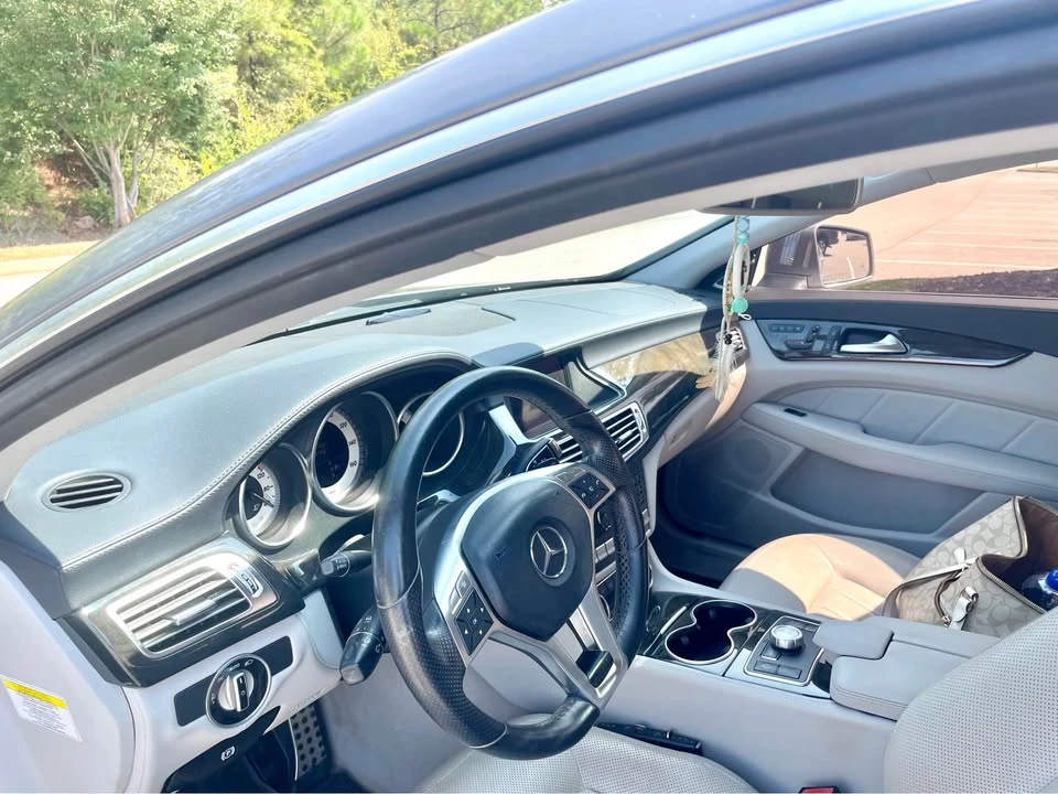 2012 Mercedes-Benz C218 CLS-Class - Image 6 of 17
