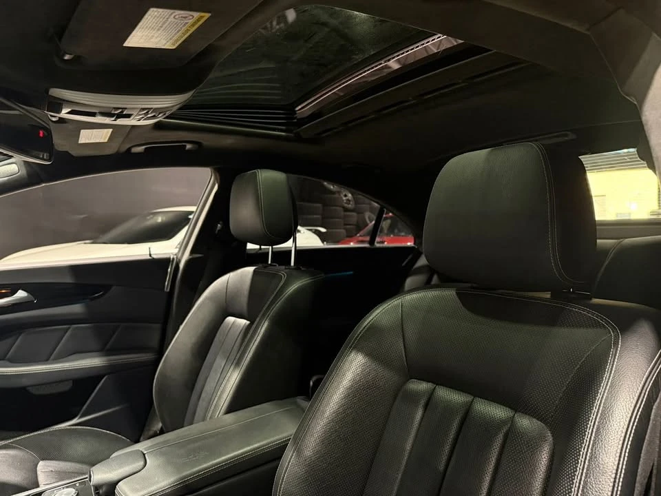 2012 Mercedes-Benz C218 CLS-Class - Image 9 of 11