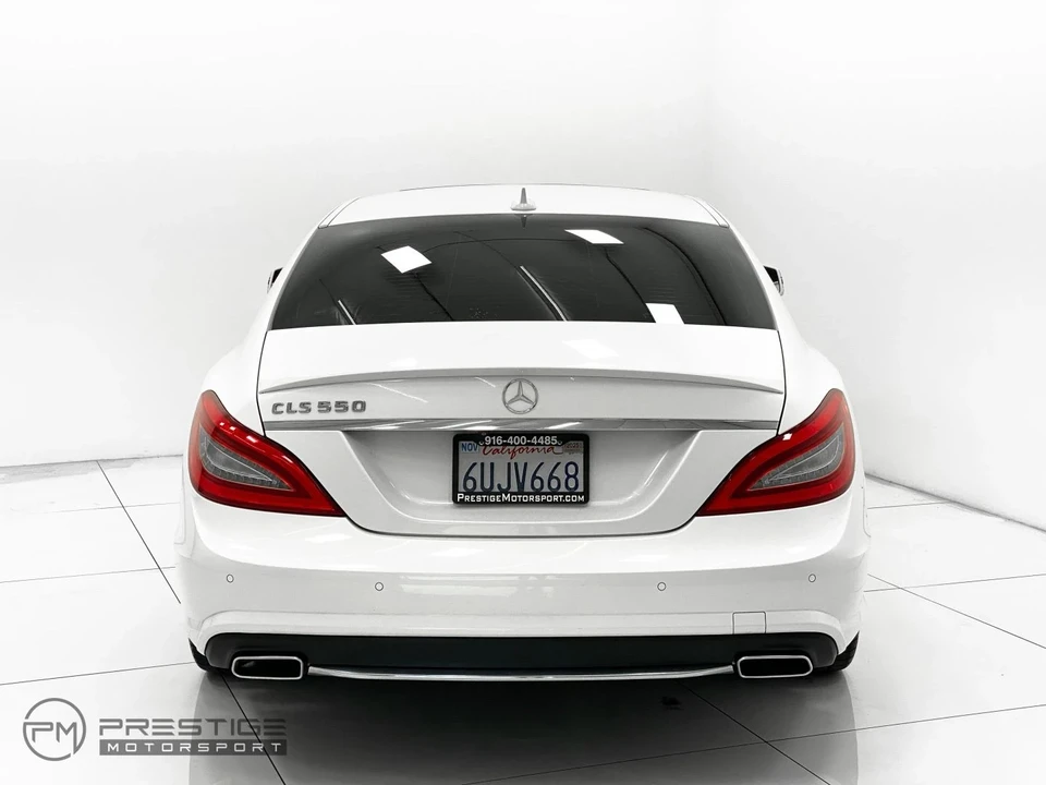 2012 Mercedes-Benz C218 CLS-Class - Image 5 of 12