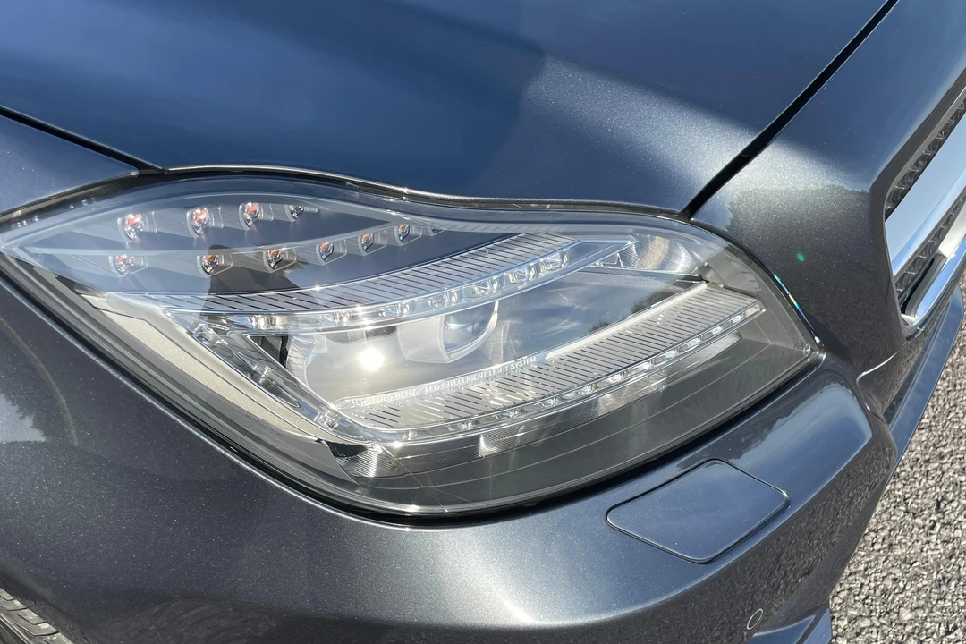 2012 Mercedes-Benz C218 CLS-Class - Image 11 of 31