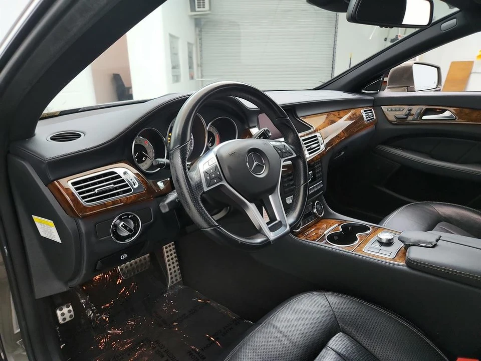 2012 Mercedes-Benz C218 CLS-Class - Image 13 of 21