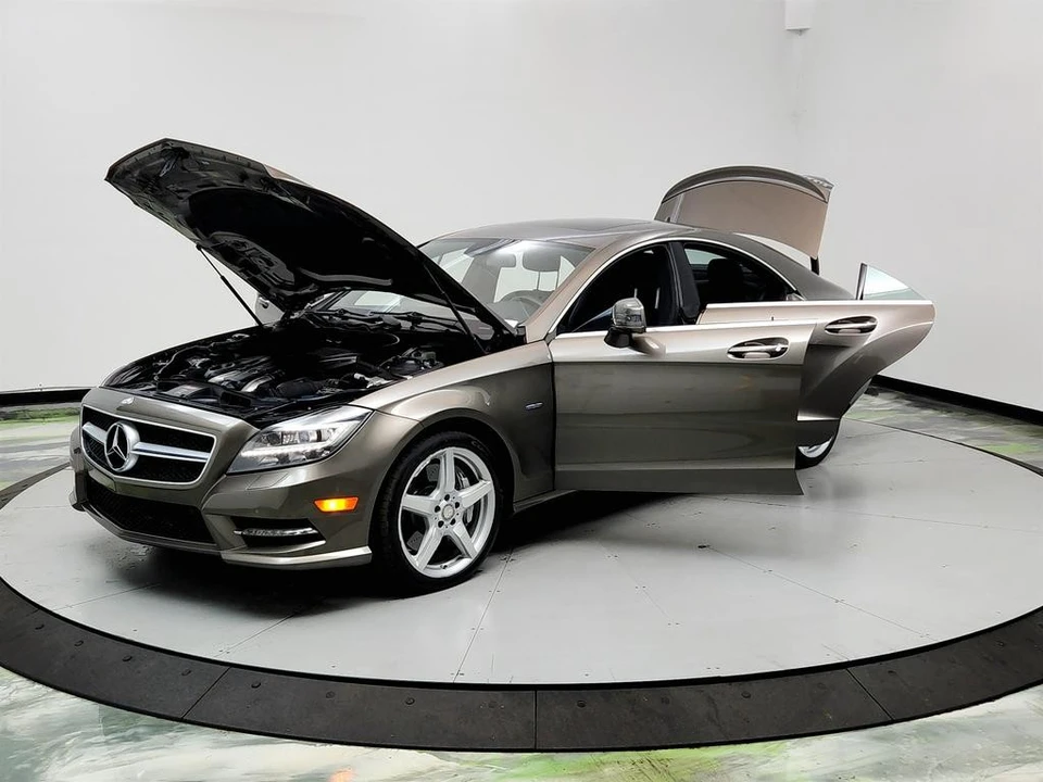 2012 Mercedes-Benz C218 CLS-Class - Image 9 of 21