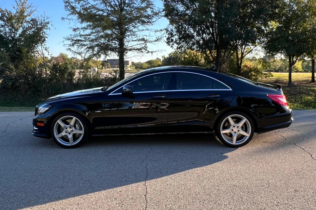2012 Mercedes-Benz C218 CLS-Class - Image 9 of 31