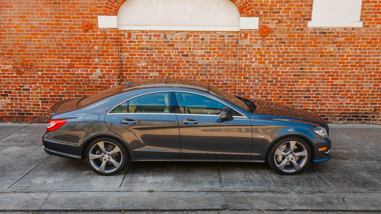 2012 Mercedes-Benz C218 CLS-Class - Image 19 of 31