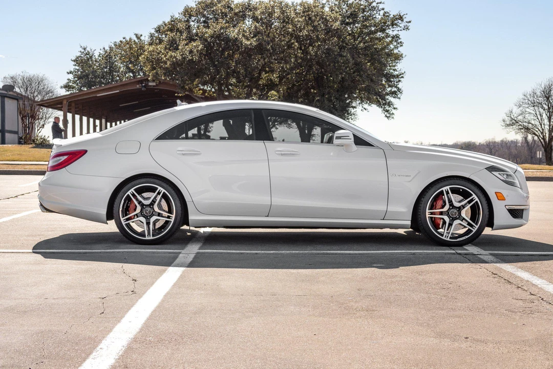 2012 Mercedes-Benz C218 CLS 63 AMG - Image 12 of 31
