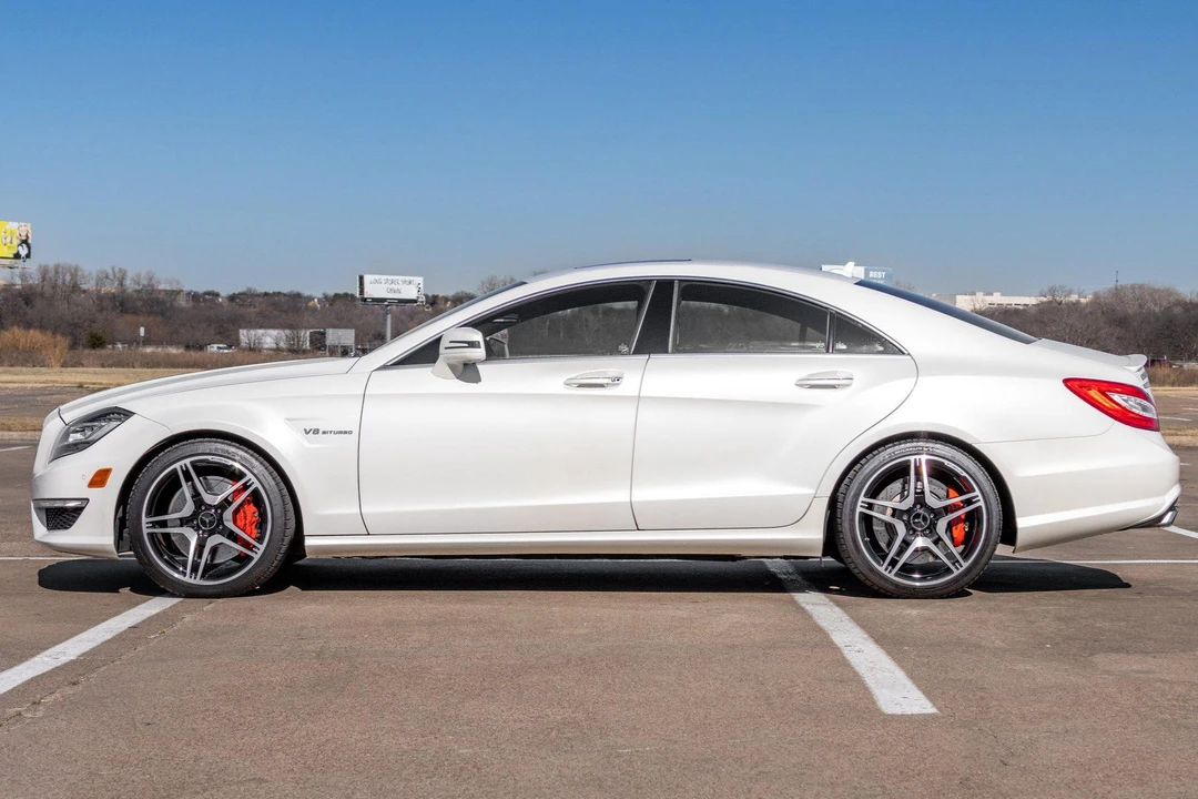 2012 Mercedes-Benz C218 CLS 63 AMG - Image 3 of 31