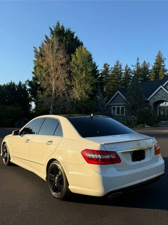 2012 Mercedes-Benz W212 E-Class - Image 13 of 14