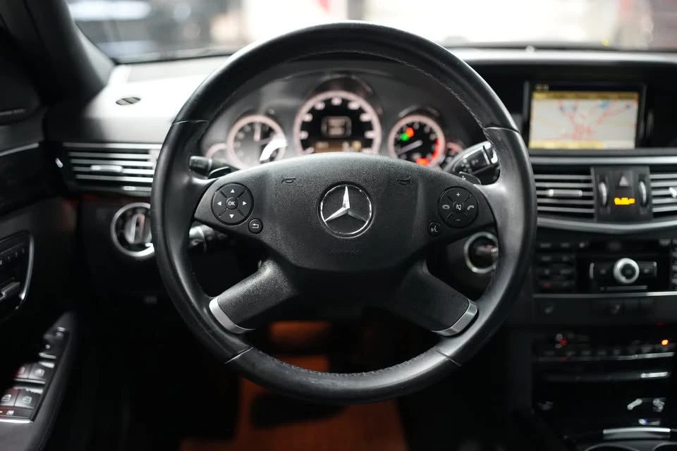 2012 Mercedes-Benz W212 E-Class - Image 17 of 20