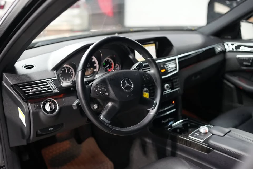 2012 Mercedes-Benz W212 E-Class - Image 15 of 20