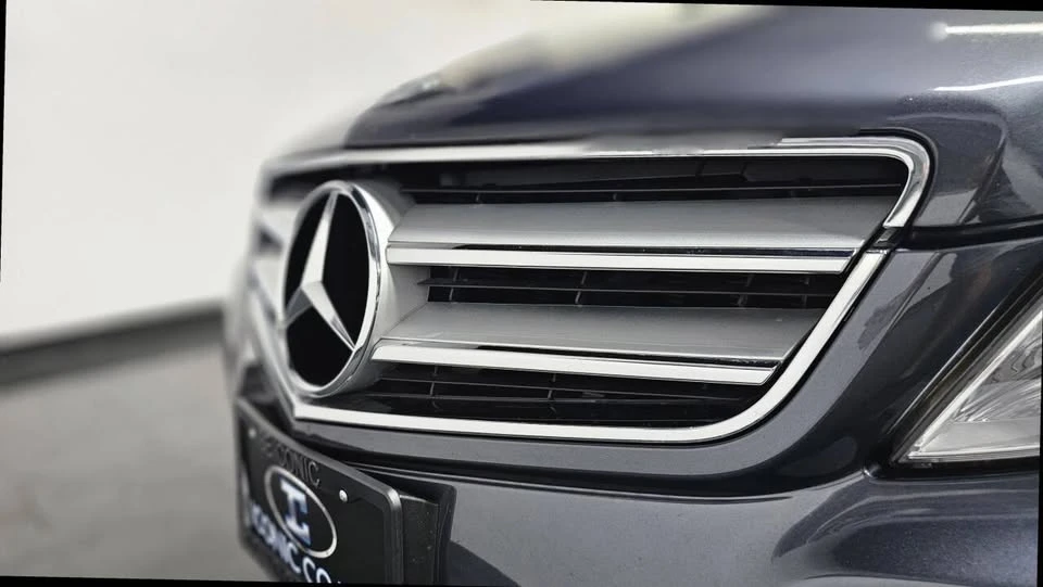 2012 Mercedes-Benz C207/A207 E-Class Coupe & Convertible - Image 17 of 20