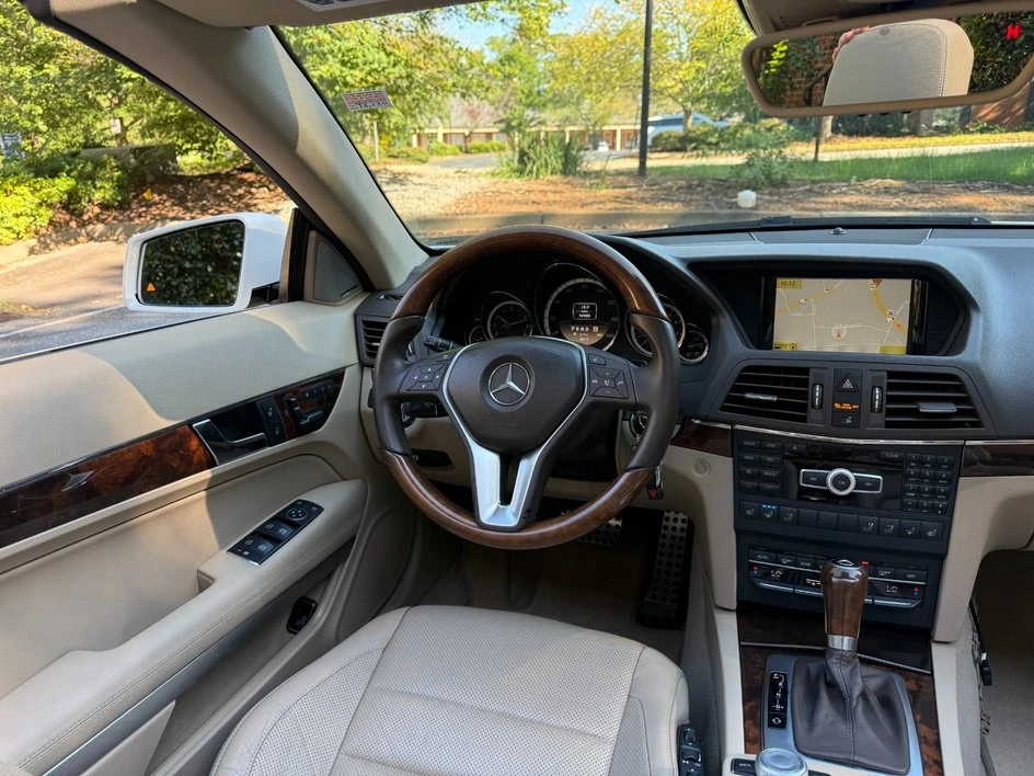 2012 Mercedes-Benz C207/A207 E-Class Coupe & Convertible - Image 11 of 19