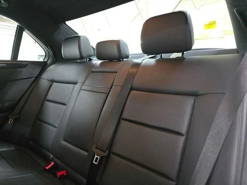 2012 Mercedes-Benz W212 E-Class - Image 17 of 20