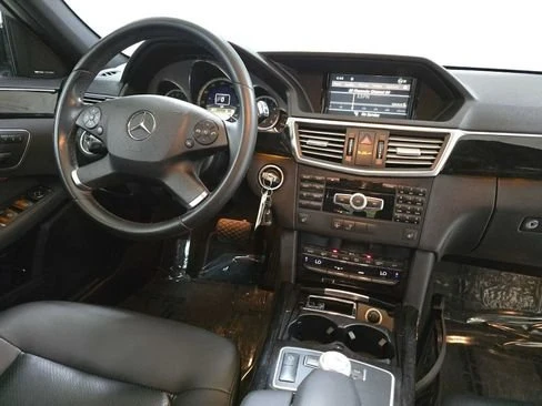 2012 Mercedes-Benz W212 E-Class - Image 11 of 20