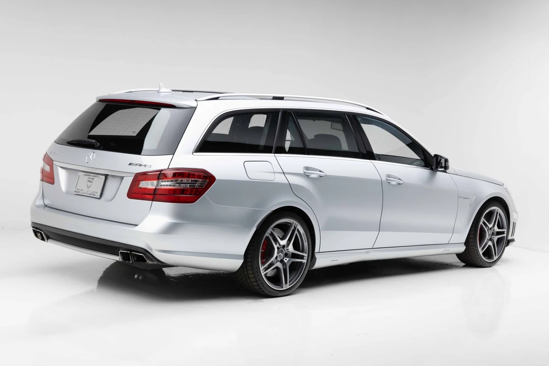 2012 Mercedes-Benz W212 E 63 AMG - Image 11 of 31