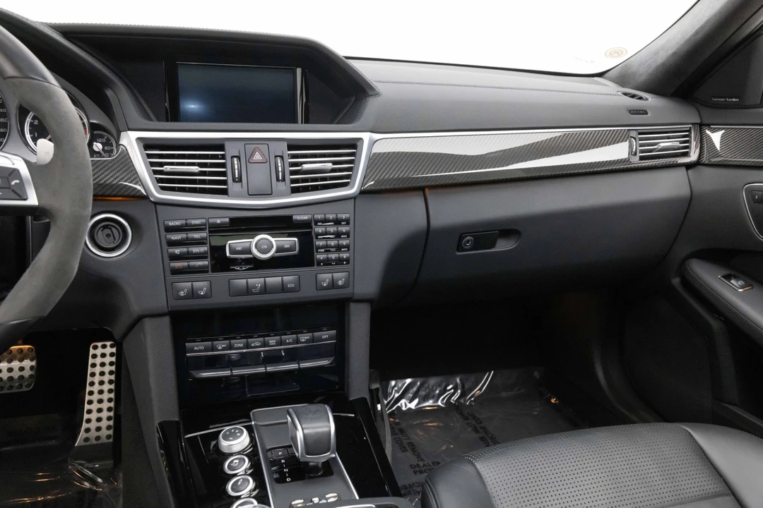 2012 Mercedes-Benz W212 E 63 AMG - Image 26 of 31