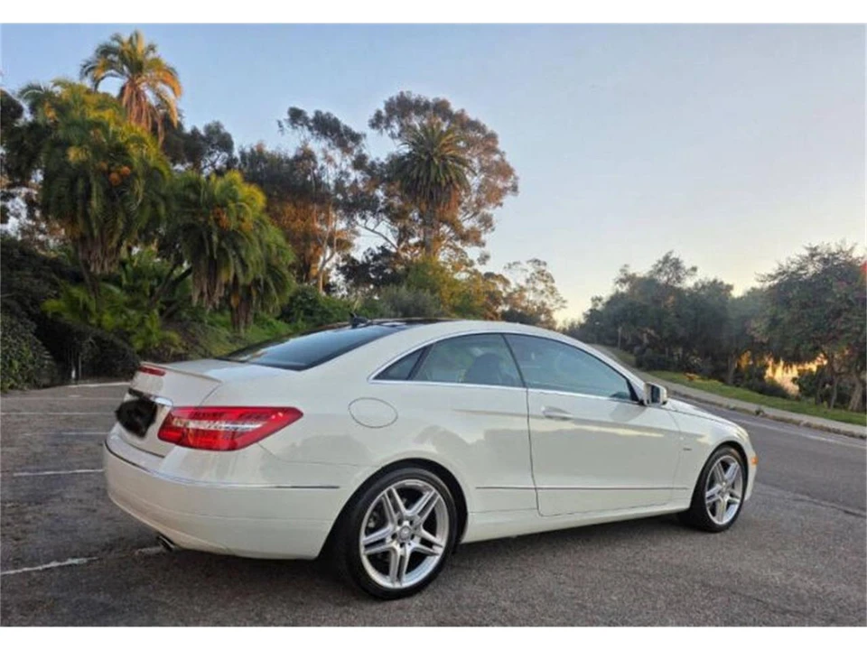 2012 Mercedes-Benz W212 E-Class - Image 3 of 20
