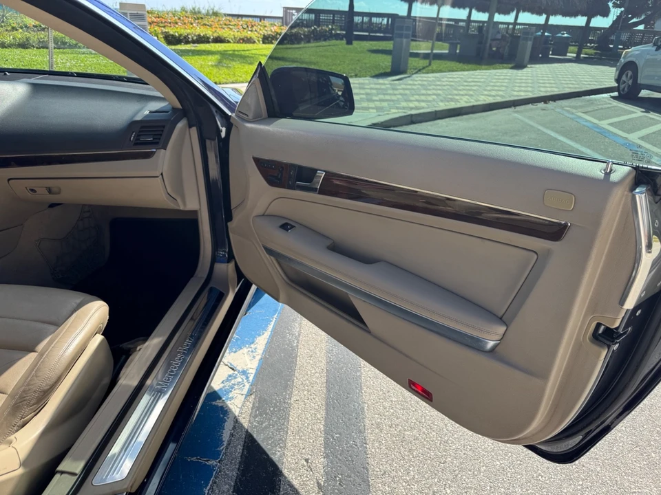 2012 Mercedes-Benz W212 E-Class - Image 15 of 21