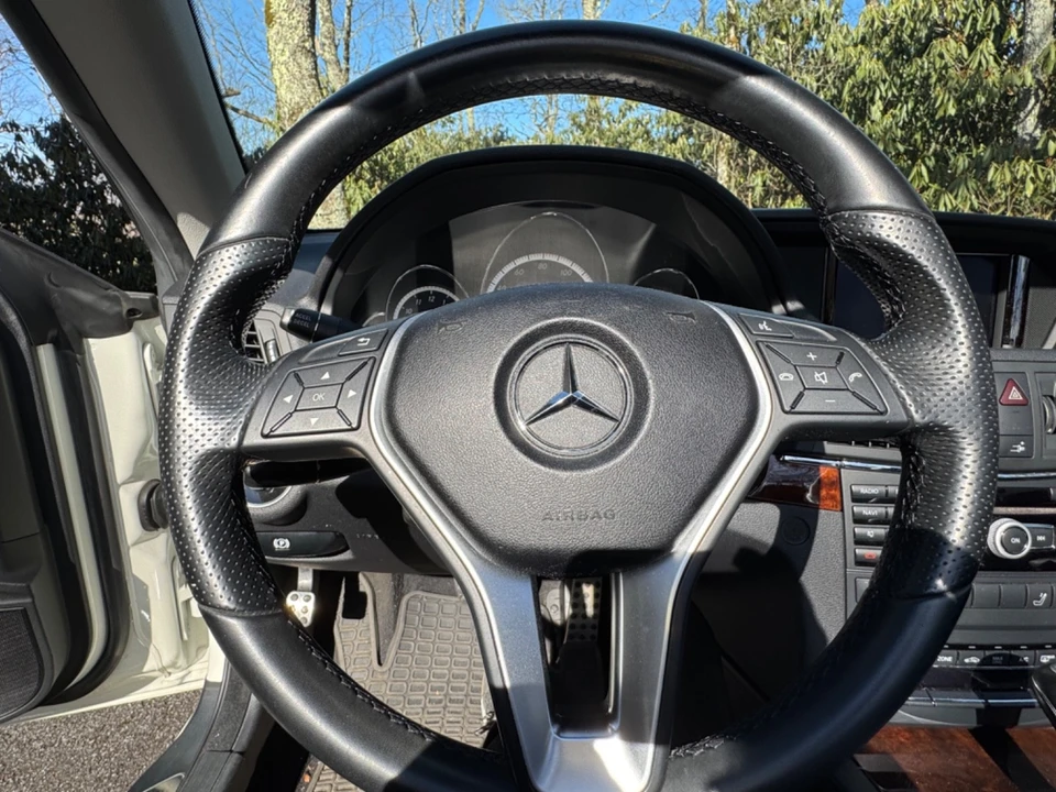 2012 Mercedes-Benz W212 E-Class - Image 11 of 21