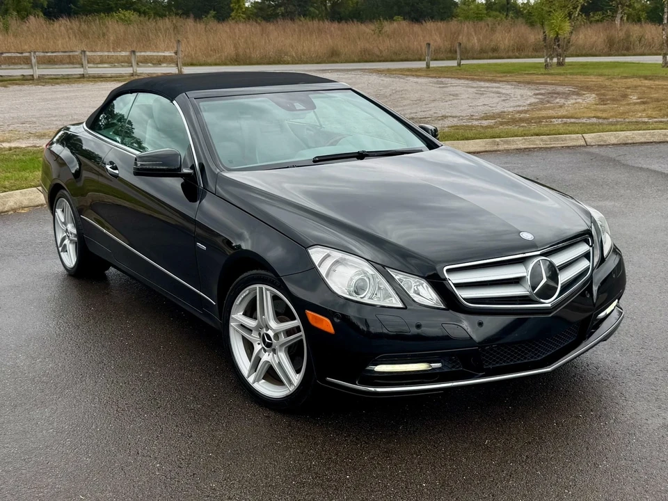 2012 Mercedes-Benz C207/A207 E-Class Coupe & Convertible - Image 9 of 12