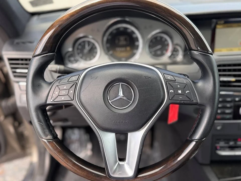 2012 Mercedes-Benz C207/A207 E-Class Coupe & Convertible - Image 15 of 20