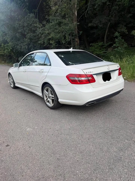 2012 Mercedes-Benz W212 E-Class - Image 4 of 18