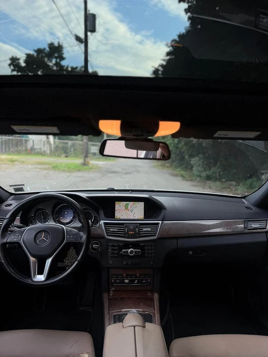 2012 Mercedes-Benz W212 E-Class - Image 9 of 18
