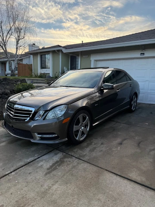 2012 Mercedes-Benz W212 E-Class - Image 2 of 11