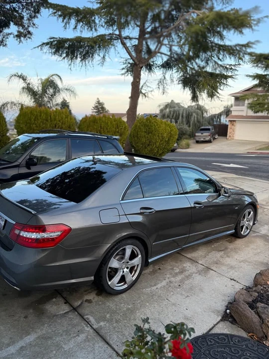 2012 Mercedes-Benz W212 E-Class - Image 4 of 11