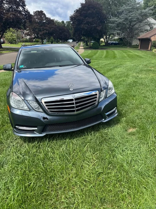 2012 Mercedes-Benz W212 E-Class - Image 2 of 12