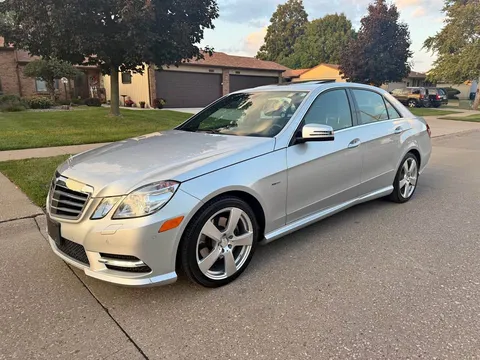 2012 Mercedes-Benz E-Class E 350 4MATIC Sedan 4D