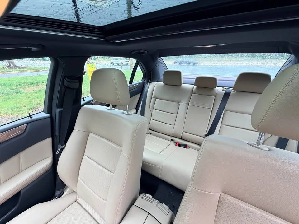 2012 Mercedes-Benz W212 E-Class - Image 5 of 11