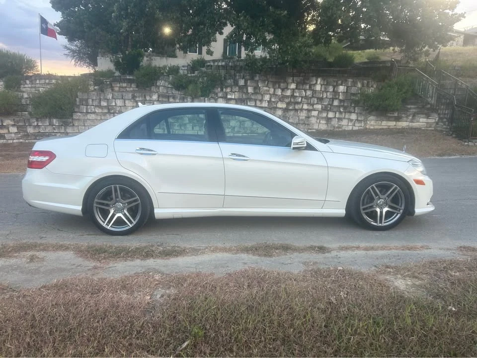 2012 Mercedes-Benz W212 E-Class - Image 6 of 16