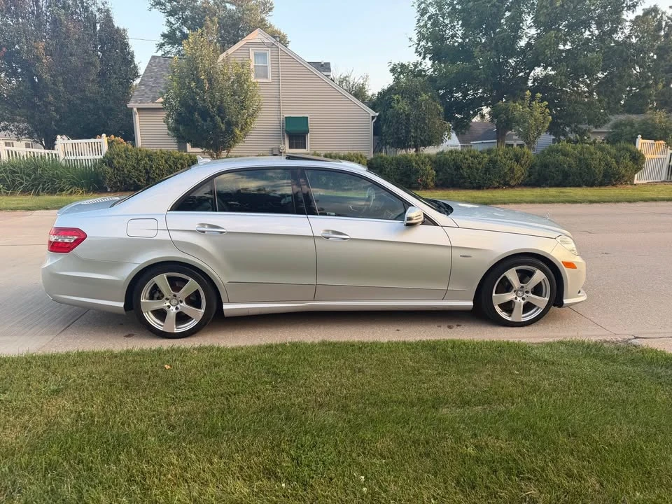 2012 Mercedes-Benz W212 E-Class - Image 4 of 16
