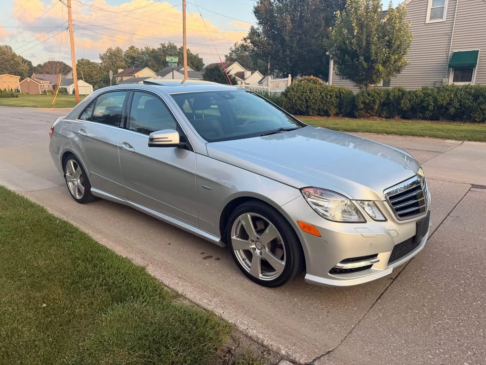 2012 Mercedes-Benz W212 E-Class - Image 3 of 16