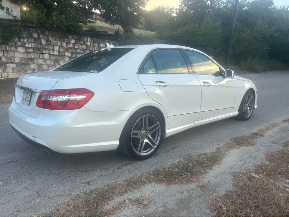 2012 Mercedes-Benz W212 E-Class - Image 3 of 16