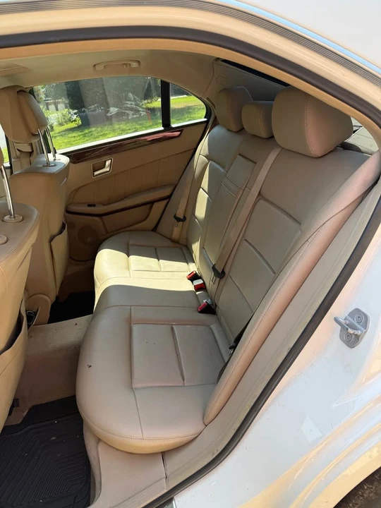2012 Mercedes-Benz W212 E-Class - Image 7 of 19