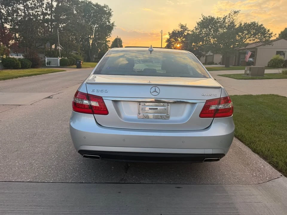 2012 Mercedes-Benz W212 E-Class - Image 6 of 16