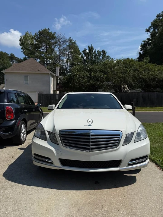 2012 Mercedes-Benz W212 E-Class - Image 2 of 19