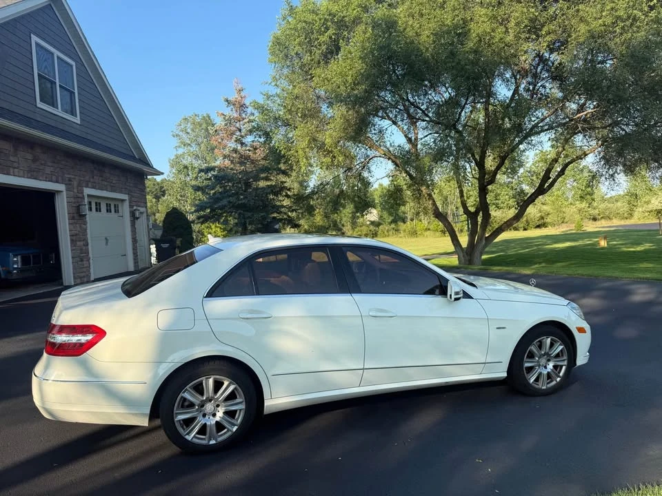 2012 Mercedes-Benz W212 E-Class - Image 6 of 10