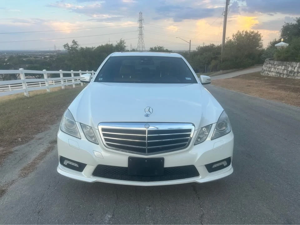 2012 Mercedes-Benz W212 E-Class - Image 8 of 16