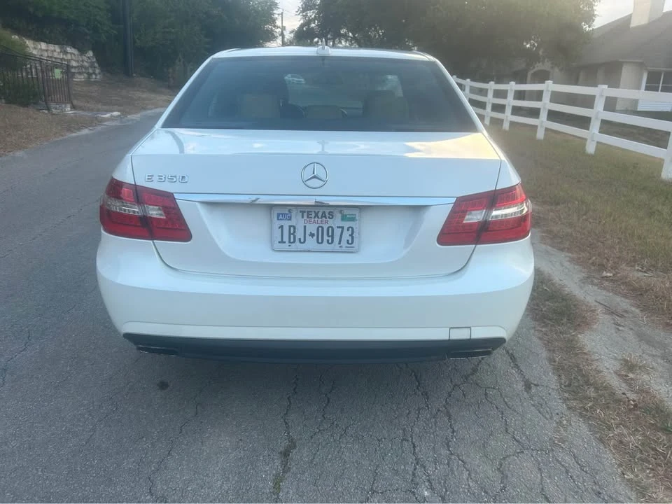 2012 Mercedes-Benz W212 E-Class - Image 4 of 16